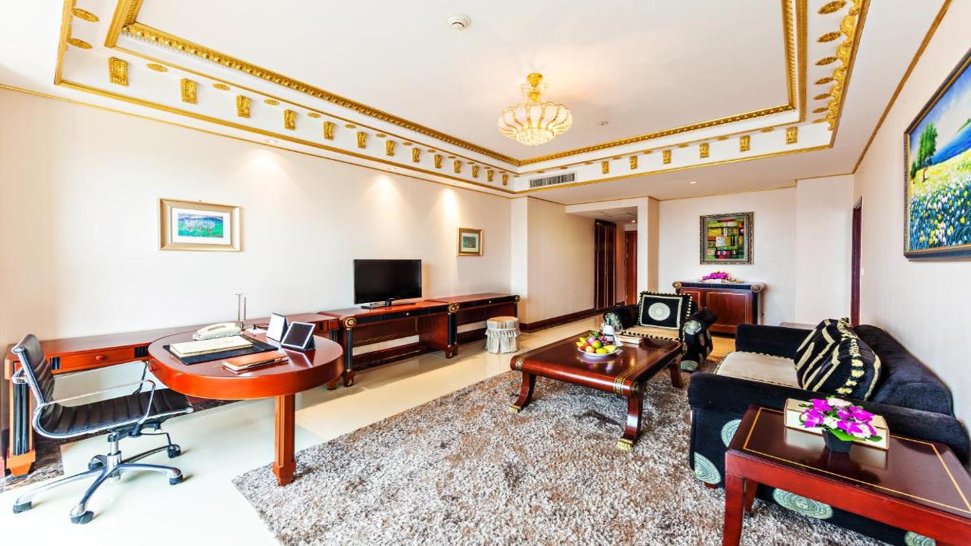 Grand-Plaza-Ha-Noi-Phong-Executive-Suite
